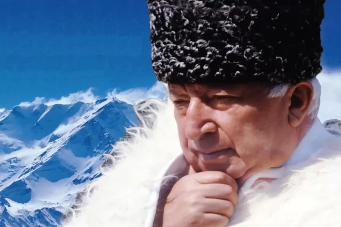 &laquo;И будут петь меня, пока поется&hellip;&raquo;: к 100-летию со дня рождения Расула Гамзатова