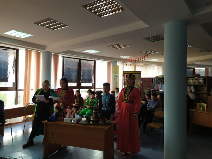 "В дружбе народов - единство России" к Году народного искусства и нематериального культурного наследия народов России