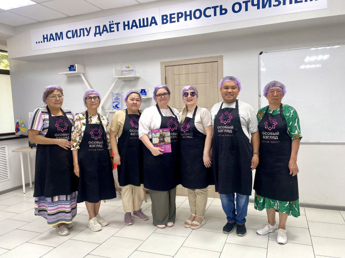 На пути к независимости: в библиотеке стартовали курсы для незрячих и слабовидящих людей