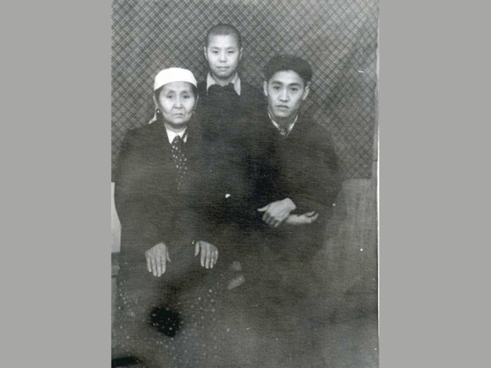К 95-летию со дня рождения народного поэта Калмыкии Егора Буджалова