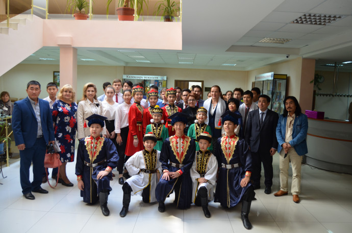 Круглый стол &laquo;Экология, экологический туризм, и экспедиции нового поколения: диалог цивилизаций&raquo;