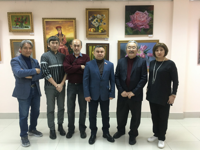 ОТКРЫТИЕ ХУДОЖЕСТВЕННОЙ ВЫСТАВКИ ОЛЕГА ХЕЙЧИЕВА «КАЛМЫКИЯ – КРАЙ ЦВЕТОВ И ВЕСНЫ!» ОТКРЫТИЕ ХУДОЖЕСТВЕННОЙ ВЫСТАВКИ ОЛЕГА ХЕЙЧИЕВА «КАЛМЫКИЯ – КРАЙ ЦВЕТОВ И ВЕСНЫ!»