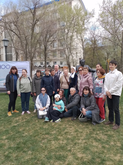«Вы были в зеленой литературной гостиной Давида Кугультинова?» «Вы были в зеленой литературной гостиной Давида Кугультинова?»