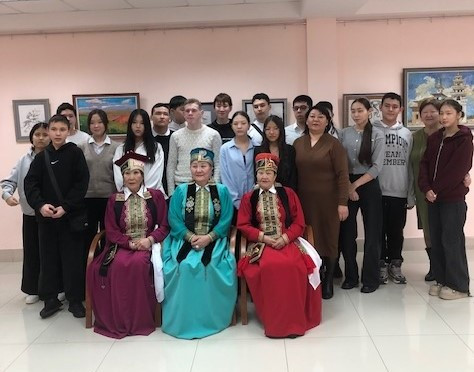 Проведен мастер-класс к празднику &laquo;Цаган сар&raquo;