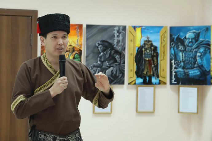 Отрытие выставки &laquo;Илвтә Бумбин орн&raquo;  (&laquo;Волшебная страна Бумба&raquo;) Дениса Дорджиева